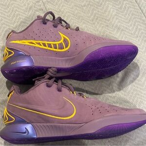 Nike LeBron Purple Rain